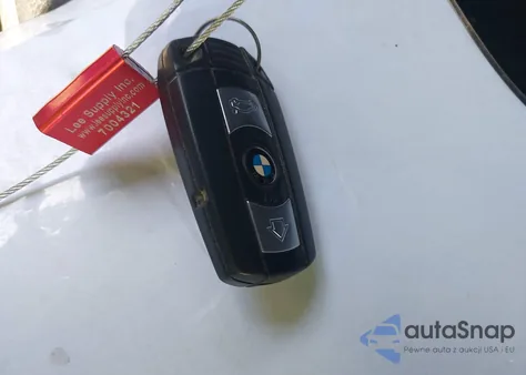 2009 BMW 328I z USA, uszkodzony, nr VIN WBAPH57579NM32796